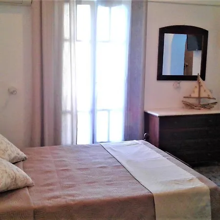 Appartement Ostria - Spilia Síkinos