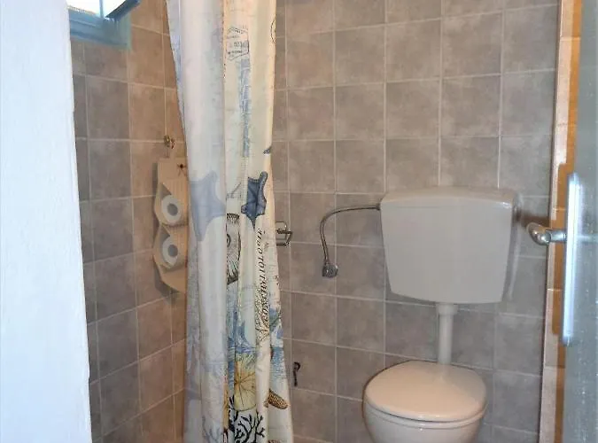 Ostria - Spilia Síkinos